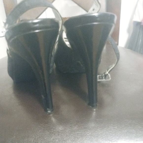 Guess heels - Picture 4 of 4